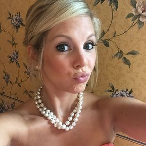 Meet your Posher, Kim